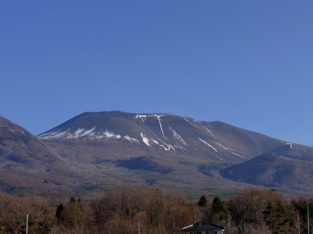 南から見た浅間山